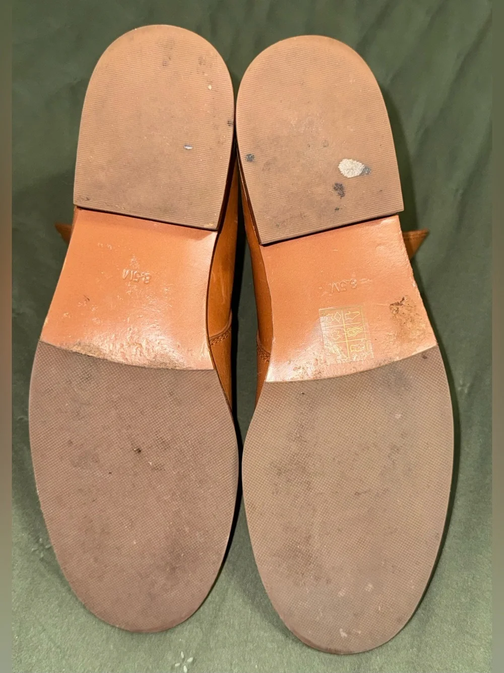 Tory Burch Brooke leather bootie size 8.5
